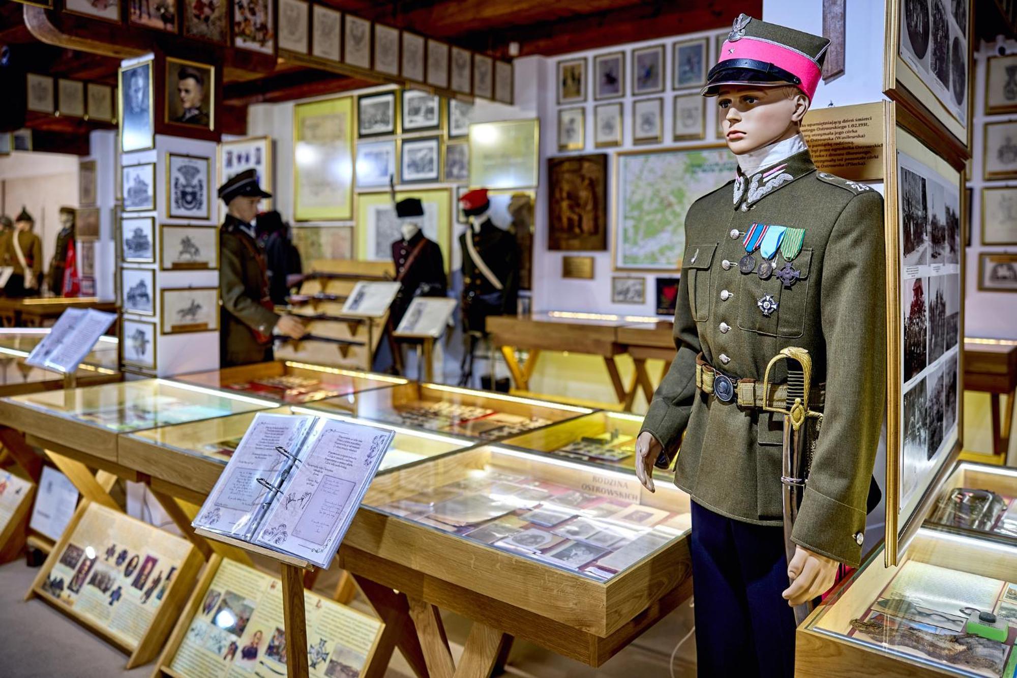 Uslugi Hotelowe 17 Zwiedzanie Muzeum Kresow Gratis Ostrów Mazowiecka Exterior foto