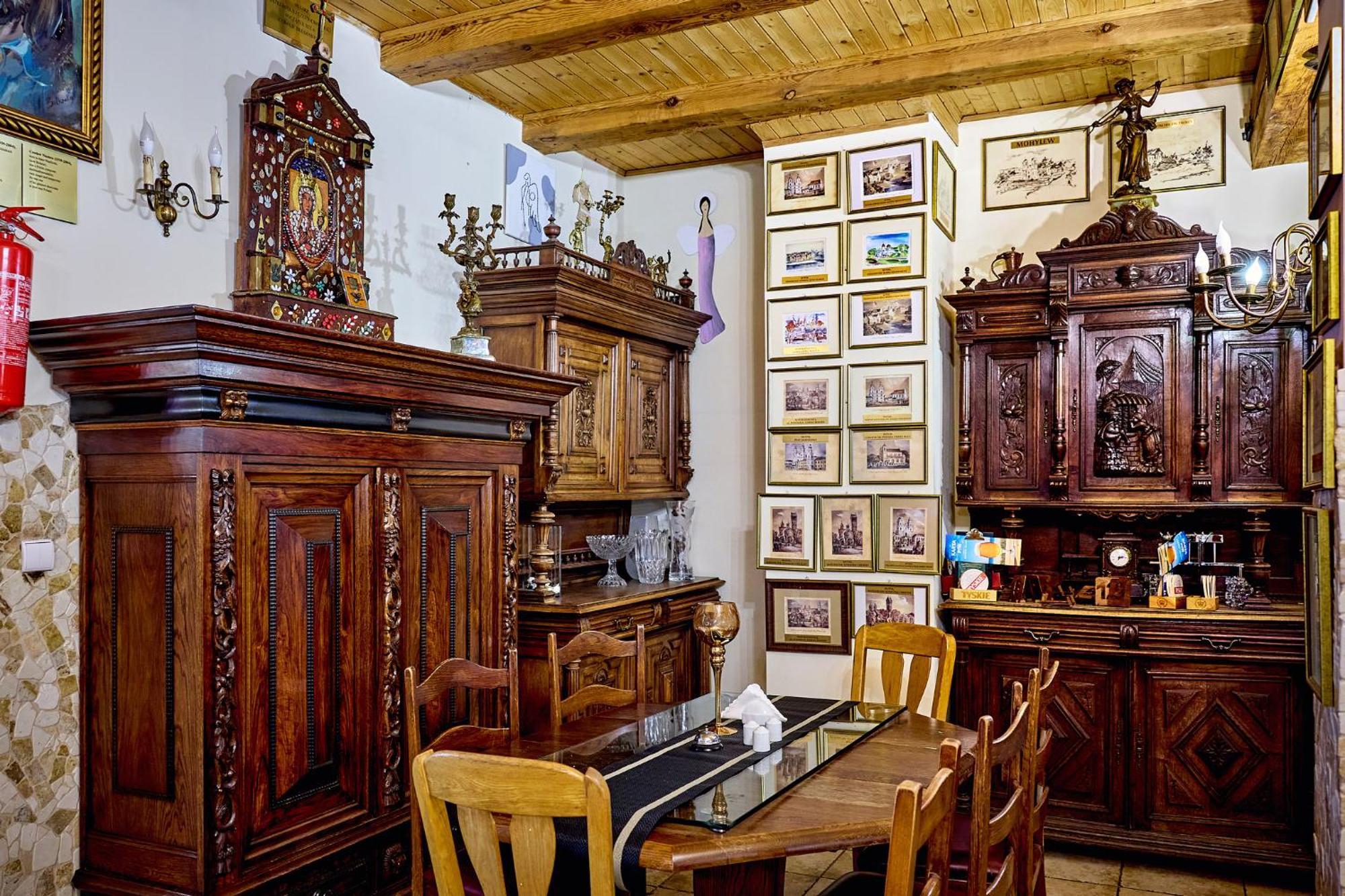 Uslugi Hotelowe 17 Zwiedzanie Muzeum Kresow Gratis Ostrów Mazowiecka Exterior foto