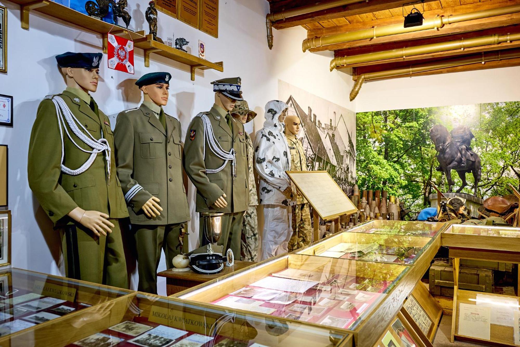 Uslugi Hotelowe 17 Zwiedzanie Muzeum Kresow Gratis Ostrów Mazowiecka Exterior foto