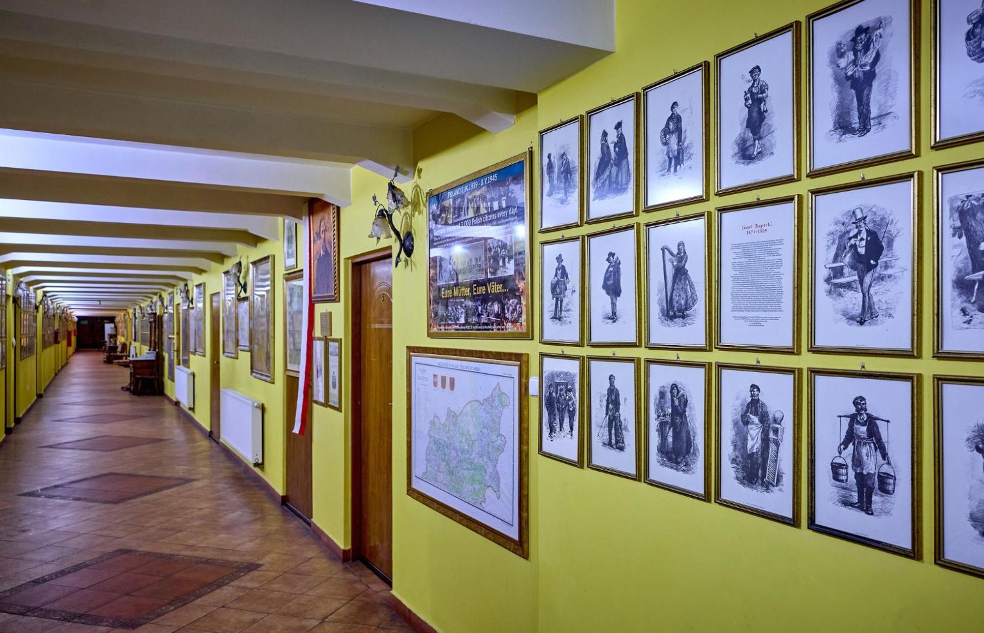 Uslugi Hotelowe 17 Zwiedzanie Muzeum Kresow Gratis Ostrów Mazowiecka Exterior foto